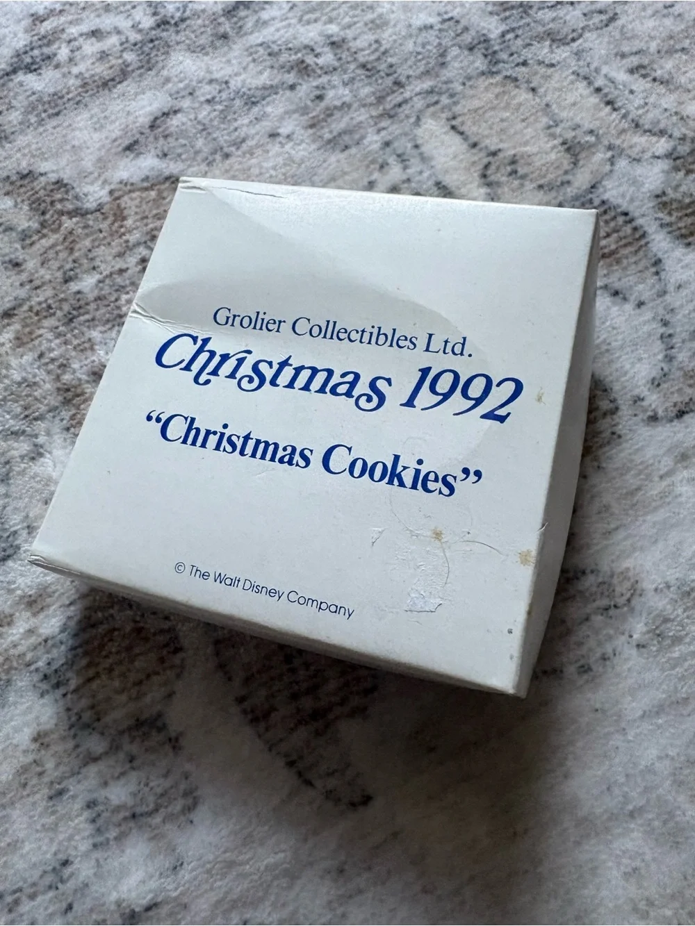VTG 1992 Minnie Mouse Christmas Cookies Disney Grolier Porcelain Disk Ornament